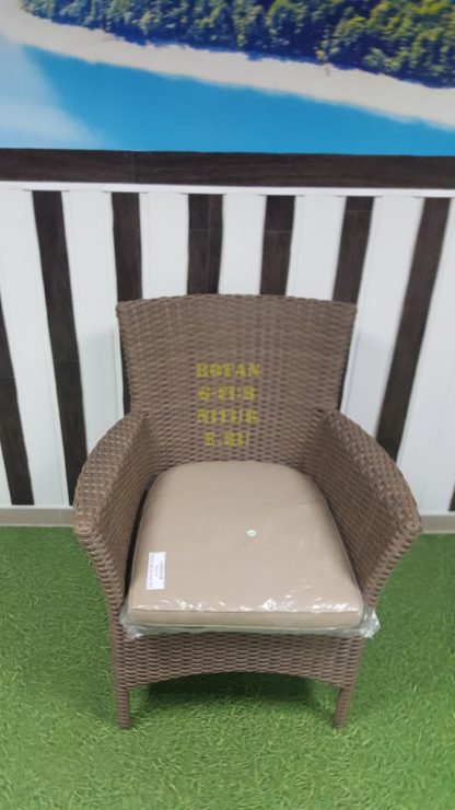 Фото-Кресла плетеные SunlineDesign Nina Royal beige с подушкой на сидение